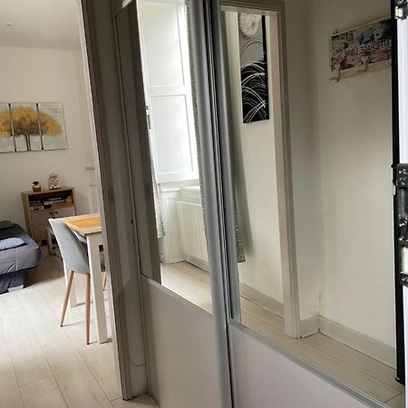 Charmant Appartement T2 Plein Centre Ville Сен-Бріє Екстер'єр фото